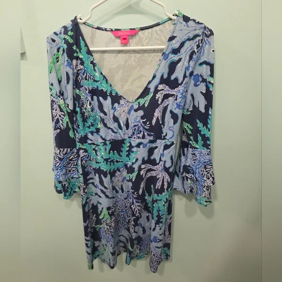 Lilly Pulitzer Blue and Green Bell Sleeve Sundress Euc - Picture 2 of 9